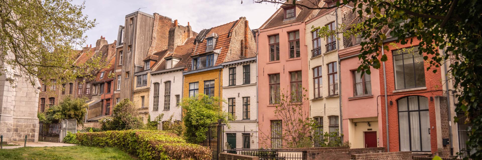 maisons-derriere-la-treille-avril-2022-vieux-lille-laurent-javoy-4-min-1920x640-crop-1695216897-1208